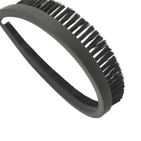 Flexible Brush Strip