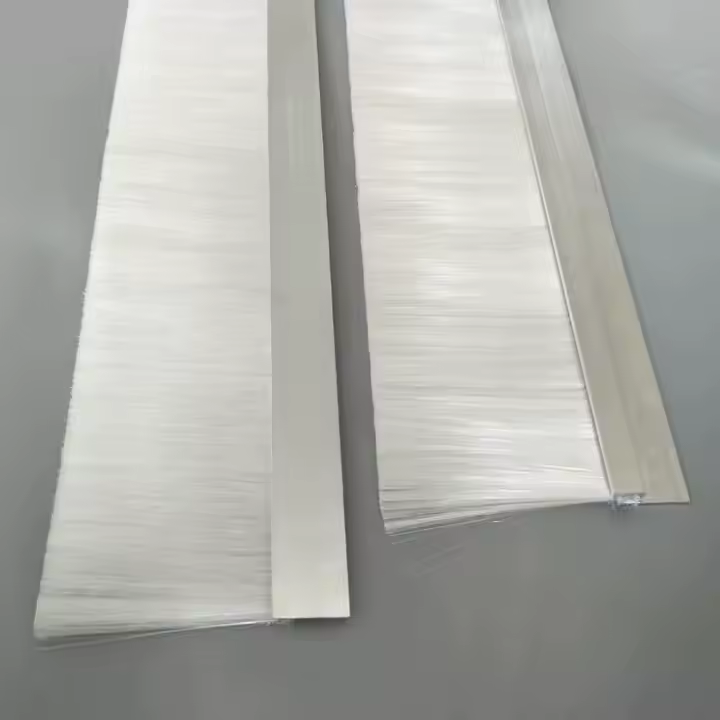 White Nylon Strip Brush